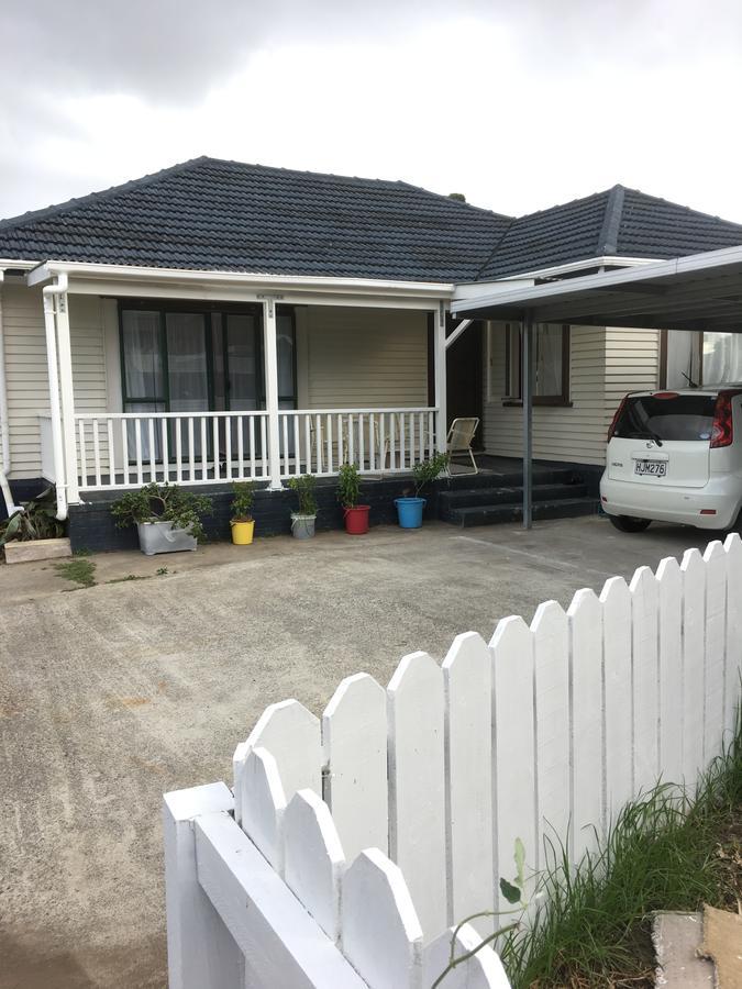 At Homestay Auckland Kültér fotó